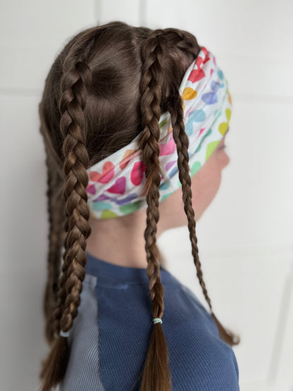 Raffina weiß mit bunten Wasserfarbherzen